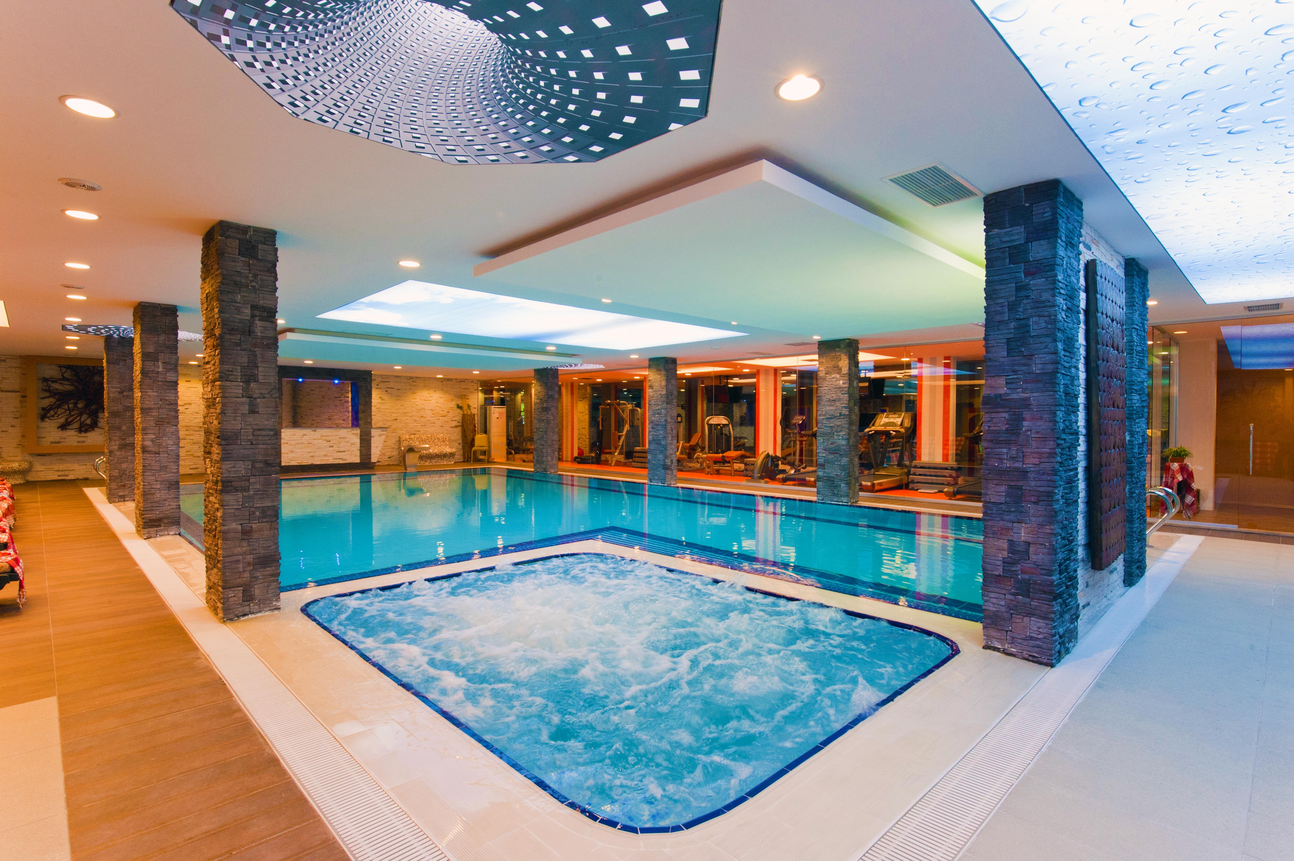 ילובה Elegance Resort Hotel & Spa Wellness-Aqua מראה חיצוני תמונה